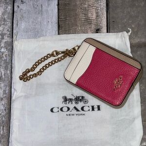 Coach C1886 Zip Card Case Wallet Colorblock  Pink Chalk  Pebbled Leather Chain